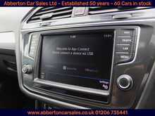 Volkswagen Tiguan TDI BlueMotion Tech SE Navigation 