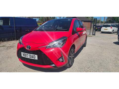 Toyota Yaris 1.5 VVT-i Design Hatchback 5dr Petrol Manual Euro 6 (111 ps) - U183621