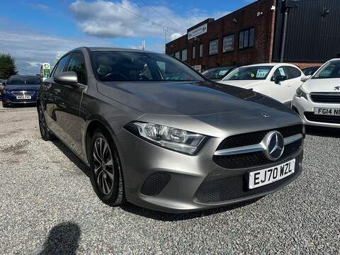 Mercedes-Benz A Class 2.0 D2 R-Design Nav Plus Hatchback 5dr Diesel Auto Euro 6 (s/s) (120 ps)