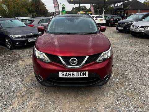 Nissan Qashqai 1.5 dCi Tekna SUV 5dr Diesel Manual 2WD Euro 6 (s/s) (110 ps) - U183944