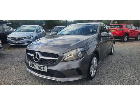 Mercedes-Benz A Class 1.5 A180d Sport (Executive) Hatchback 5dr Diesel Manual Euro 6 (s/s) (109 ps) - U183952