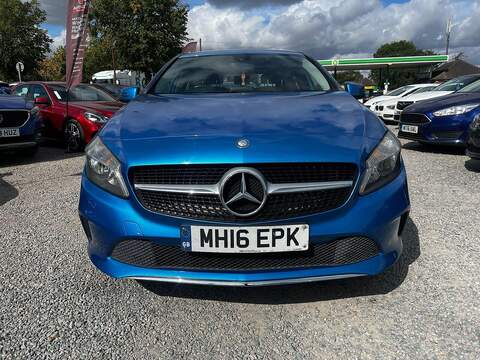 Mercedes-Benz A Class 1.5 A180d Sport Hatchback 5dr Diesel Manual Euro 6 (s/s) (109 ps) - U183994
