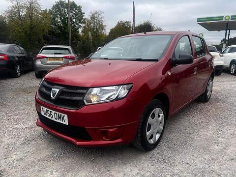 Dacia Sandero 1.5 dCi Ambiance Hatchback 5dr Diesel Manual Euro 6 (s/s) (90 ps) - U184038