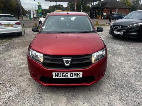 Dacia Sandero 1.5 dCi Ambiance Hatchback 5dr Diesel Manual Euro 6 (s/s) (90 ps) - U184038
