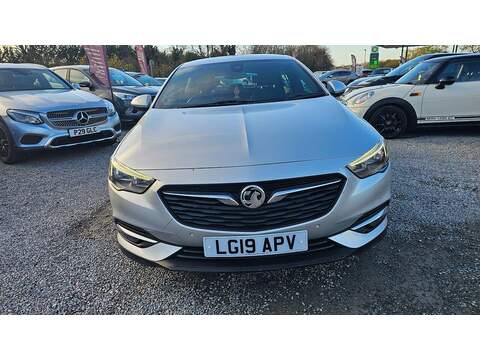 Vauxhall Insignia 2.0 Turbo D BlueInjection SRi VX Line Nav Grand Sport 5dr Diesel Automatic Euro 6 (s/s) (170 ps) - U184154