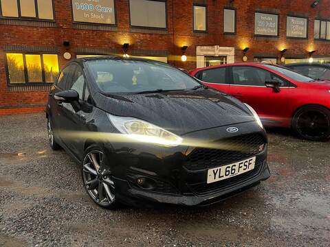 Ford Fiesta 1.6 CDTi BlueInjection SRi Hatchback 5dr Diesel Manual Euro 6 (s/s) (136 ps)