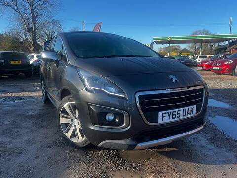 Peugeot 3008 44.5kWh Exclusive SUV 5dr Electric Auto (143 ps)