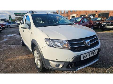 Dacia Sandero Stepway 1.0i Turbo ecoFLEX SRi Nav Hatchback 5dr Petrol Manual Euro 6 (s/s) (105 ps)