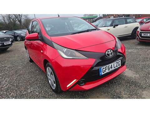 Toyota AYGO 1.5 VVT-i Design Hatchback 5dr Petrol Manual Euro 6 (111 ps)
