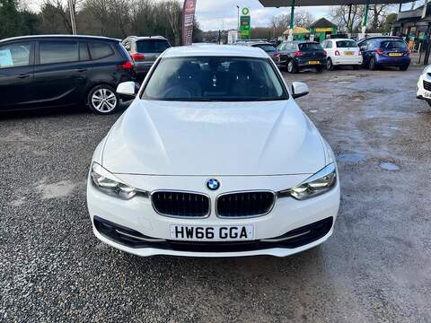 BMW 3 Series 2.0 320i Sport Saloon 4dr Petrol Manual Euro 6 (s/s) (184 ps) - U184470