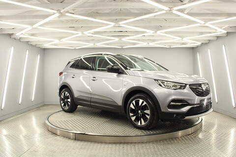 Vauxhall Grandland X 1.4i Turbo Exclusiv SUV 5dr Petrol Manual 2WD Euro 6 (s/s) (140 ps)