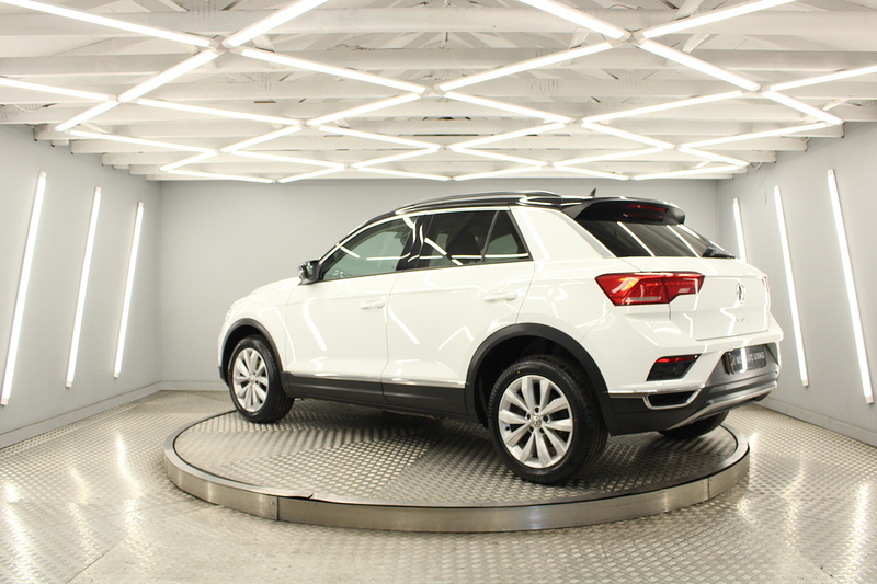 Volkswagen T-Roc 1.0 TSI GPF Design SUV 5dr Petrol Manual Euro 6 (s/s) (115 ps) - U12512