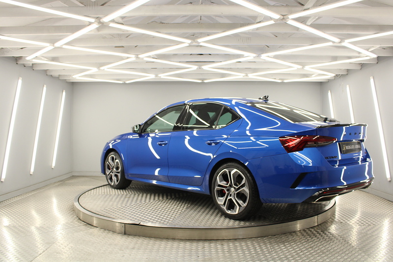 Skoda Octavia 2.0 TSI vRS Hatchback 5dr Petrol Manual Euro 6 (s/s) (245 ps) - U12737