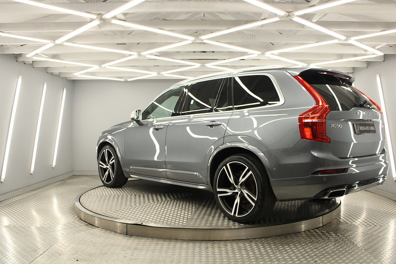 Volvo XC90 2.0 D5 PowerPulse R-Design Pro SUV 5dr Diesel Auto 4WD Euro 6 (s/s) (235 ps) - U12765