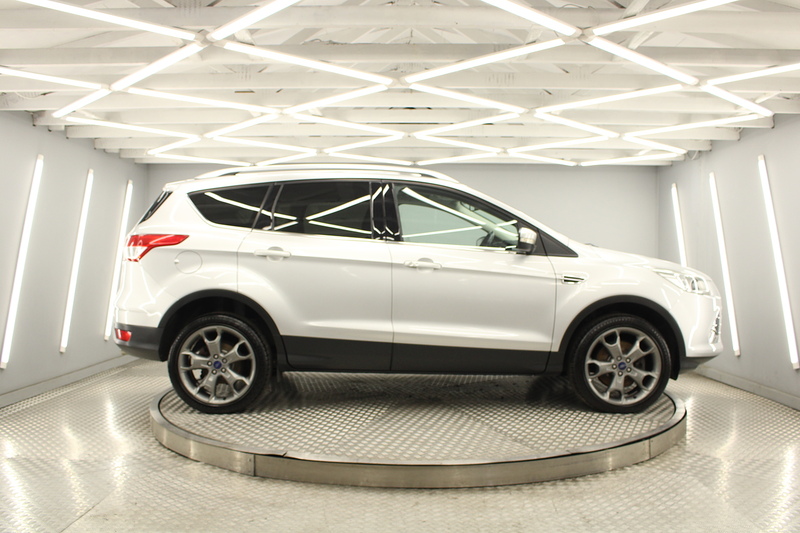 Ford Kuga 2.0 TDCi Titanium SUV 5dr Diesel Manual AWD Euro 6 (s/s) (180 ps) SUV Manual Diesel - U12790
