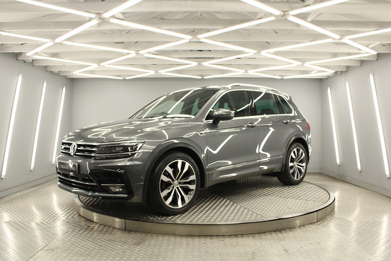Volkswagen Tiguan 2.0 TDI R-Line Tech SUV 5dr Diesel DSG 4Motion Euro 6 (s/s) (190 ps) - U12818