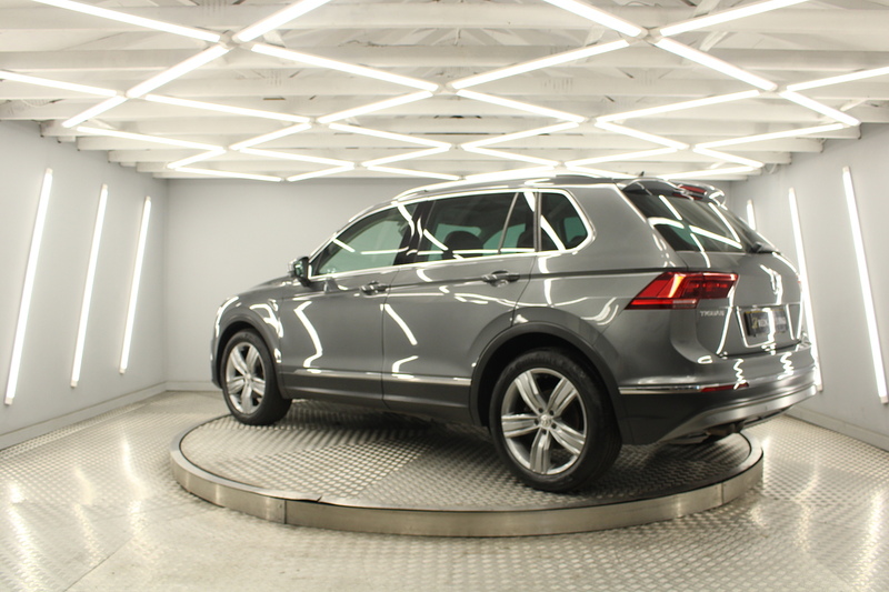 Volkswagen Tiguan 2.0 TDI SEL SUV 5dr Diesel DSG Euro 6 (s/s) (150 ps) - U12833