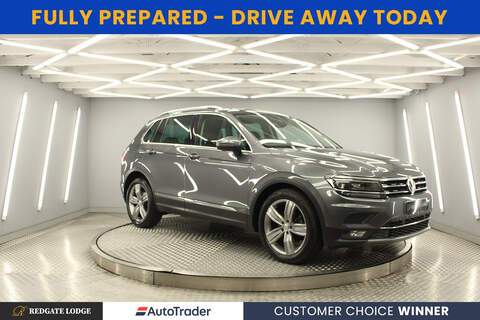 Volkswagen Tiguan 2.0 P250 MHEV R-Dynamic SE SUV 5dr Petrol Auto 4WD Euro 6 (s/s) (249 ps)