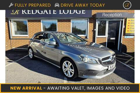 Mercedes-Benz A Class 2.1 A200d AMG Line Hatchback 5dr Diesel 7G-DCT Euro 6 (s/s) (136 ps)