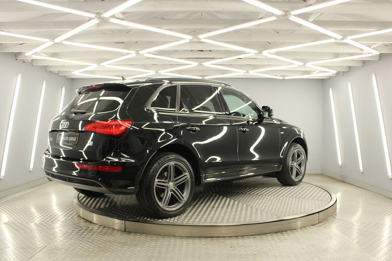 Audi Q5 2.0 TDI S line Plus SUV 5dr Diesel Manual quattro Euro 6 (s/s) (190 ps) - U12871