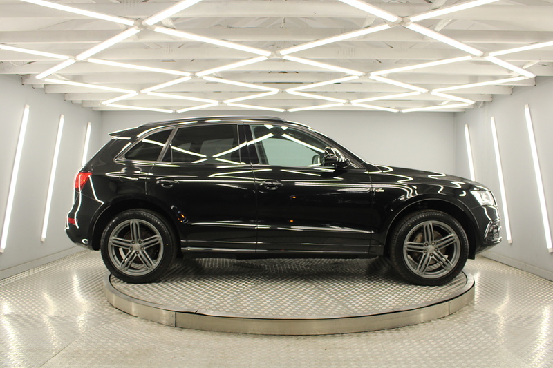Audi Q5 2.0 TDI S line Plus SUV 5dr Diesel Manual quattro Euro 6 (s/s) (190 ps) - U12871