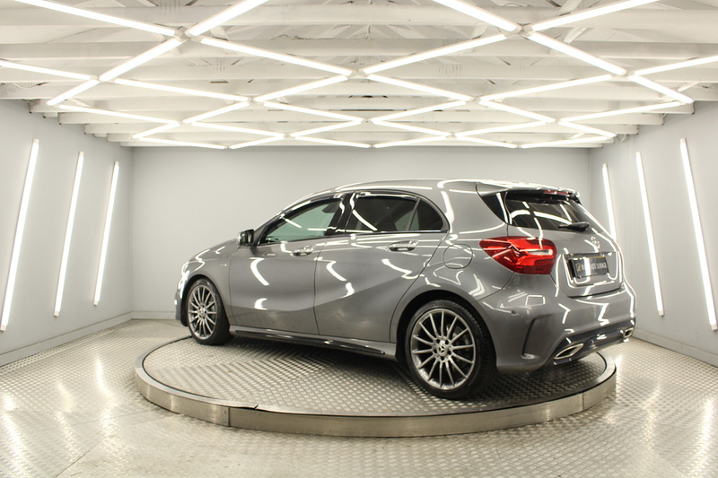 Mercedes-Benz A Class 2.1 A220d WhiteArt (Premium Plus) Hatchback 5dr Diesel 7G-DCT Euro 6 (s/s) (177 ps) - U12889