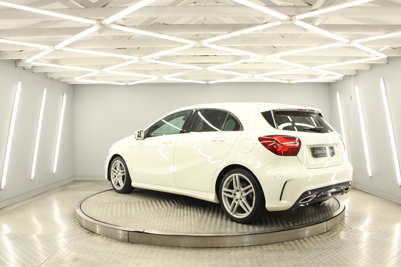 Mercedes-Benz A Class 1.5 A180d AMG Line (Premium) Hatchback 5dr Diesel 7G-DCT Euro 6 (s/s) (109 ps) - U12891