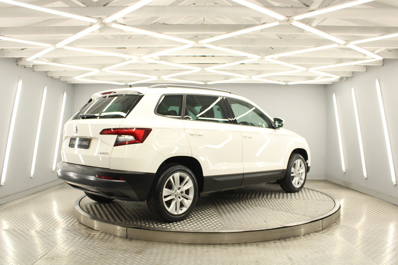 Skoda Karoq 1.6 TDI SE Technology SUV 5dr Diesel Manual Euro 6 (s/s) (115 ps) - U12899