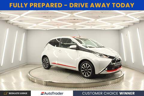 Toyota AYGO Cooper SE 32.6kWh Level 3 Hatchback 3dr Electric Auto (184 ps)