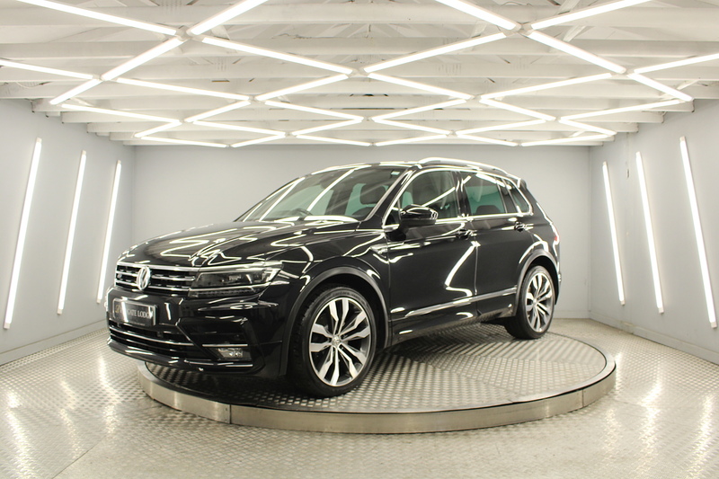 Volkswagen Tiguan 2.0 TDI R-Line SUV 5dr Diesel DSG 4Motion Euro 6 (s/s) (190 ps) - U12992