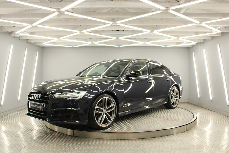 Audi A6 Saloon 2.0 TDI Black Edition Saloon 4dr Diesel S Tronic quattro Euro 6 (s/s) (190 ps) - U12999