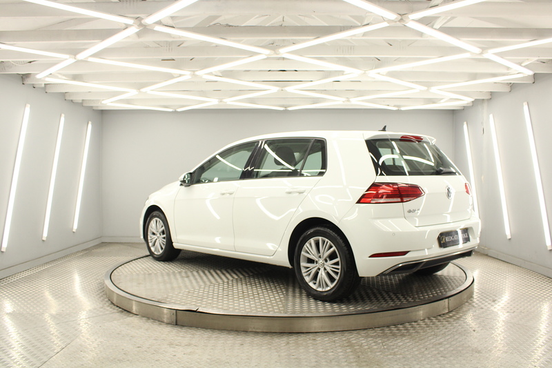 Volkswagen Golf 1.4 TSI BlueMotion Tech SE Hatchback 5dr Petrol DSG Euro 6 (s/s) (125 ps) - U13042