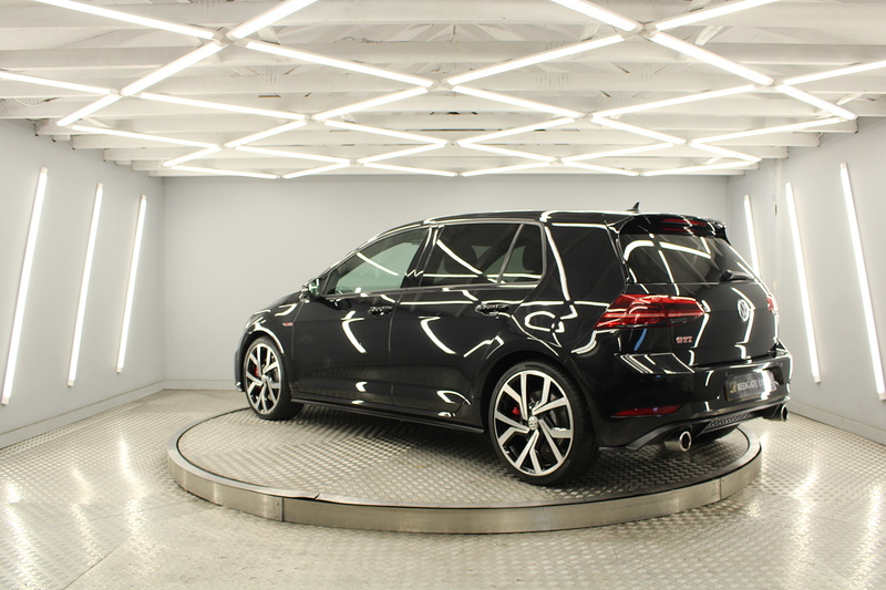 Volkswagen Golf 2.0 TSI GPF GTI Performance Hatchback 5dr Petrol DSG Euro 6 (s/s) (245 ps) - U13047