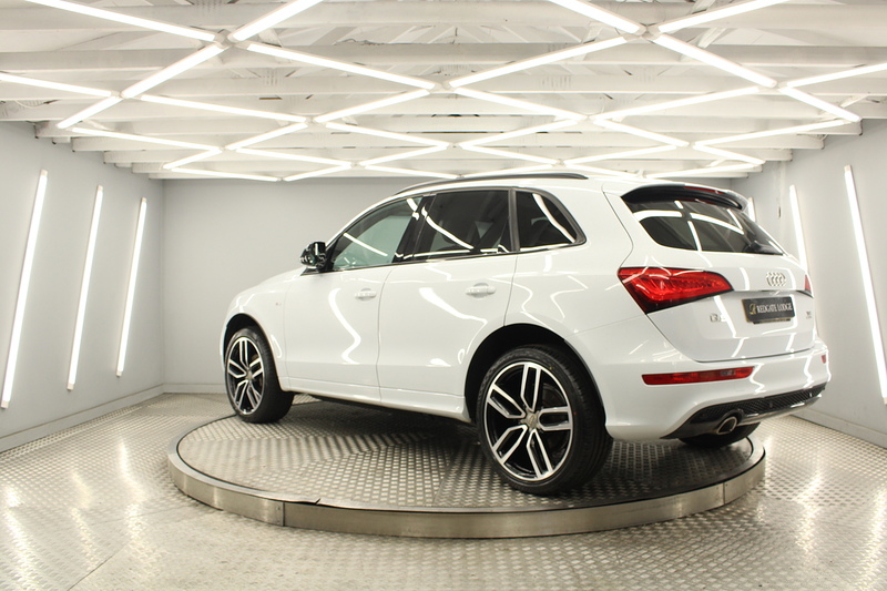 Audi Q5 2.0 TDI S line Plus SUV 5dr Diesel Manual quattro Euro 6 (s/s) (190 ps) - U13070
