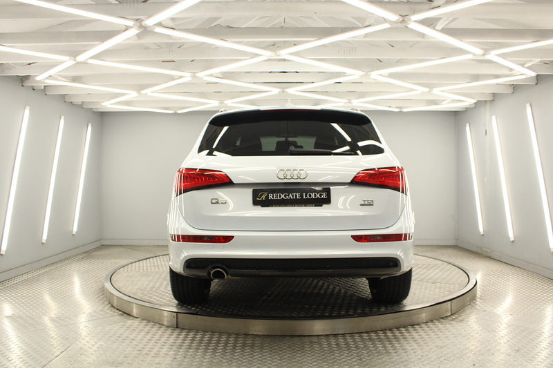 Audi Q5 2.0 TDI S line Plus SUV 5dr Diesel Manual quattro Euro 6 (s/s) (190 ps) - U13070