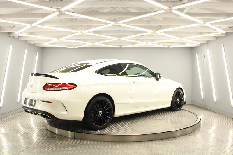 Mercedes-Benz C Class 2.0 C200 AMG Line (Premium Plus) Coupe 2dr Petrol G-Tronic+ Euro 6 (s/s) (184 ps) - U13072