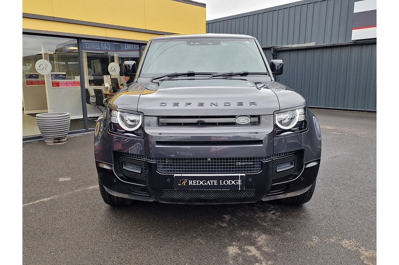 Land Rover Defender 110 3.0 D250 MHEV X-Dynamic S SUV 5dr Diesel Auto 4WD Euro 6 (s/s) (250 ps) - U13110