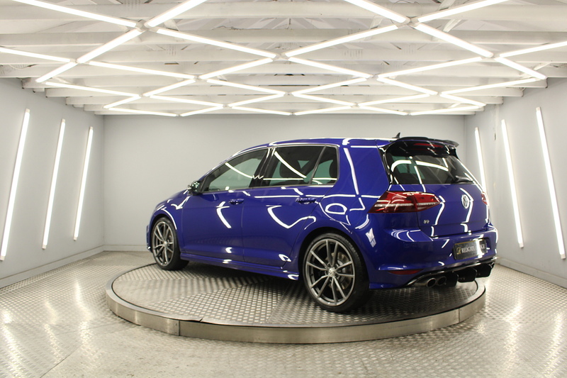 Volkswagen Golf 2.0 TSI BlueMotion Tech R Hatchback 5dr Petrol DSG 4Motion Euro 6 (s/s) (300 ps) - U13112