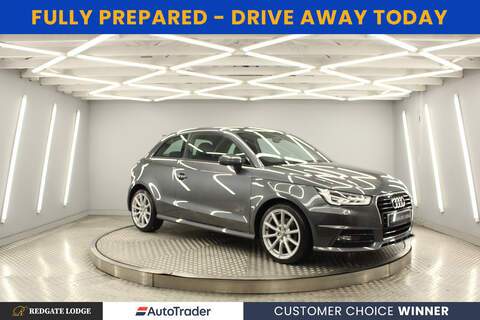 Audi A1 2.0 TFSI Sportback 5dr Petrol S Tronic quattro Euro 6 (s/s) (310 ps)