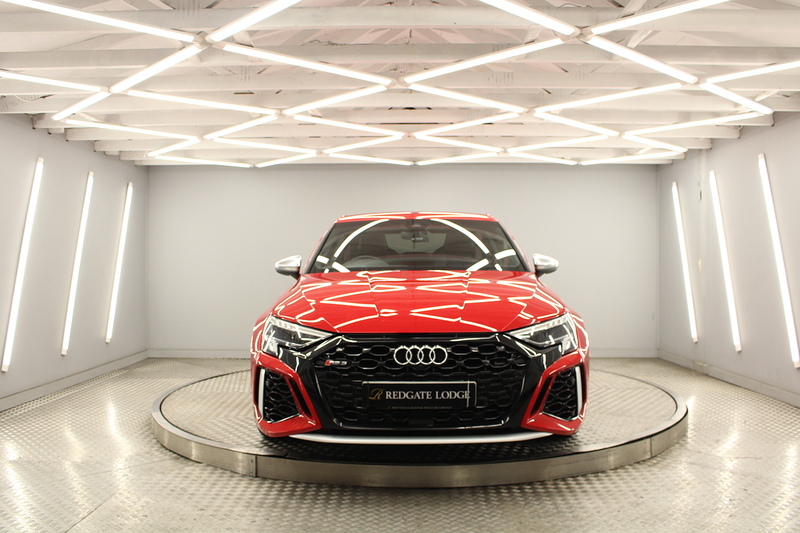 Audi RS3 2.5 TFSI Saloon 4dr Petrol S Tronic quattro Euro 6 (s/s) (400 ps) - U13152