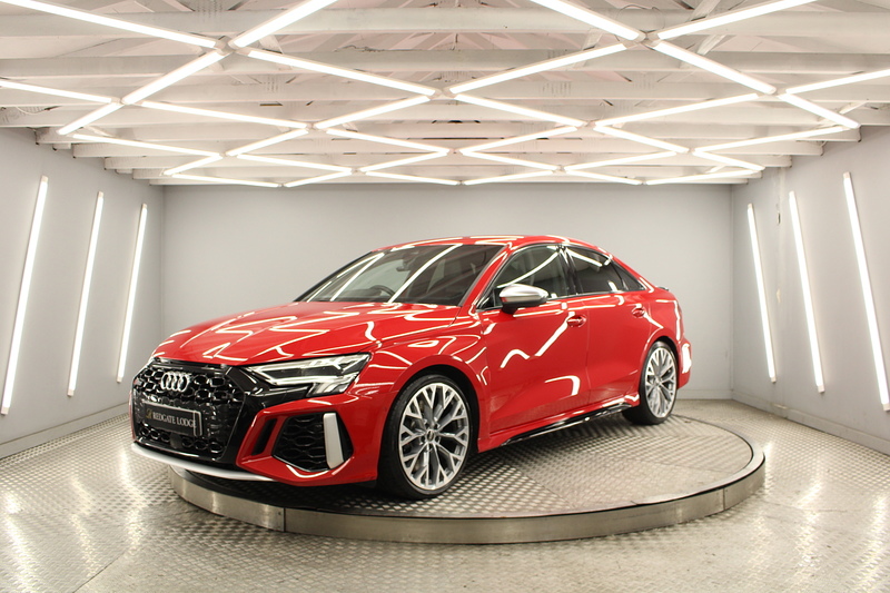 Audi RS3 2.5 TFSI Saloon 4dr Petrol S Tronic quattro Euro 6 (s/s) (400 ps) - U13152