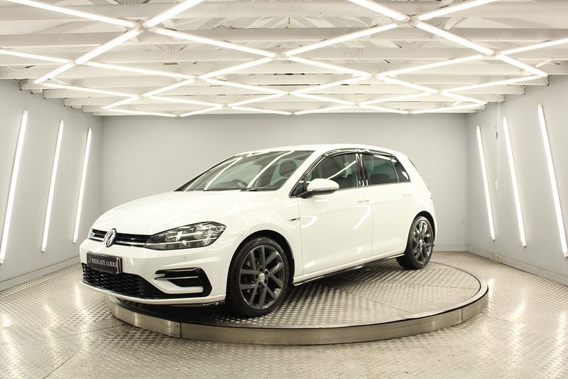 Volkswagen Golf TDI BlueMotion Tech R-Line Hatchback 2.0 Automatic Diesel - U13174