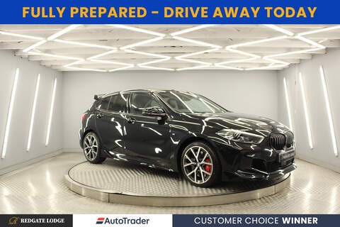BMW 1 Series 2.0 118d M Sport Shadow Edition Hatchback 5dr Diesel Auto Euro 6 (s/s) (150 ps)