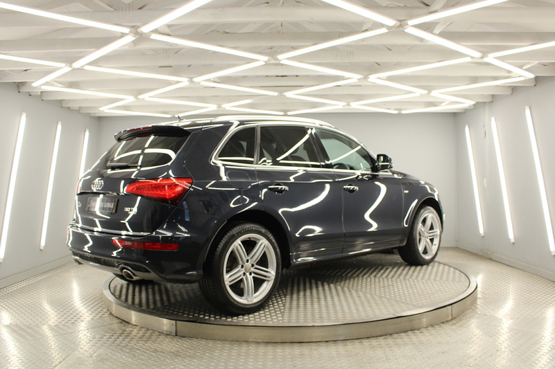 Audi Q5 3.0 TDI V6 S line Plus SUV 5dr Diesel S Tronic quattro Euro 5 (s/s) (245 ps) - U13234