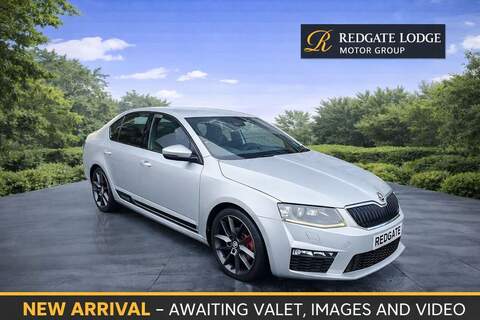 Skoda Octavia 2.0 TSI vRS Hatchback 5dr Petrol DSG Euro 6 (s/s)  Hatchback 2.0 Automatic Petrol