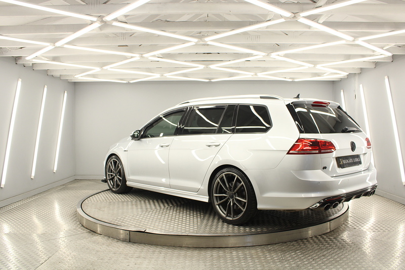 Volkswagen Golf 2.0 TSI BlueMotion Tech R Estate 5dr Petrol DSG 4MOTION Euro 6 (s/s) (300 ps) - U13269