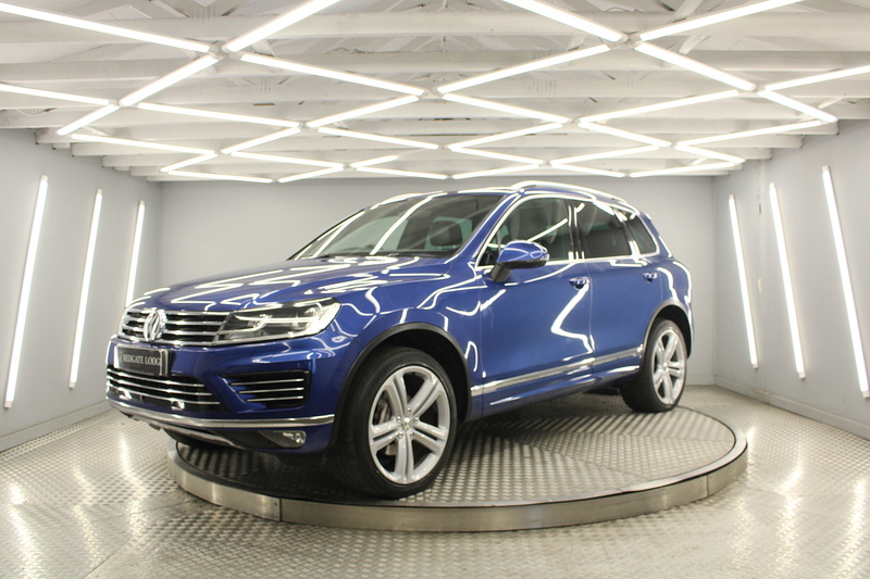 Volkswagen Touareg 3.0 TDI V6 BlueMotion Tech R-Line Plus SUV 5dr Diesel Tiptronic 4WD Euro 6 (s/s) (262 ps) - U13284