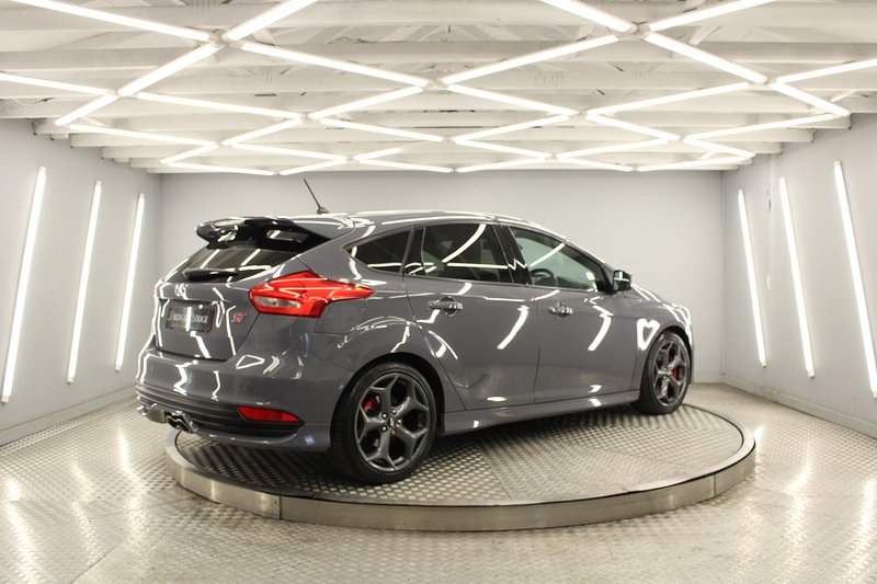 Ford Focus TDCi ST-3 Hatchback 2.0 Manual Diesel - U13308