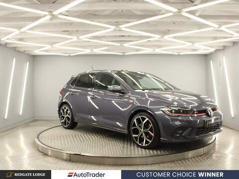 Volkswagen Polo Pro Performance 58kWh Family Hatchback 5dr Electric Auto (204 ps)