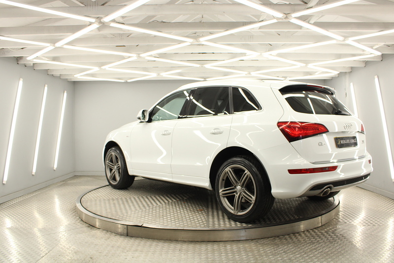 Audi Q5 2.0 TDI S line Plus SUV 5dr Diesel S Tronic quattro Euro 6 (s/s) (190 ps) - U13377